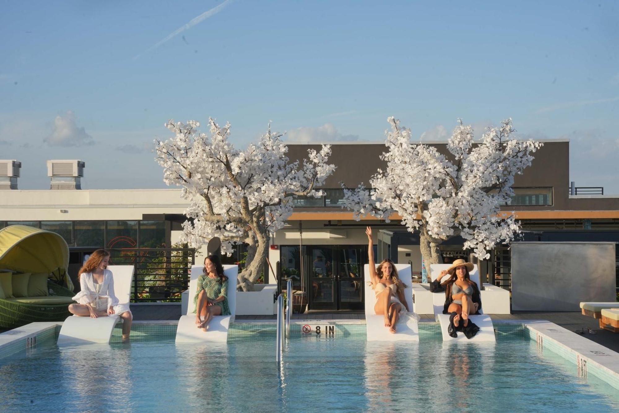 Dolce By Wyndham Hollywood Hotell Eksteriør bilde